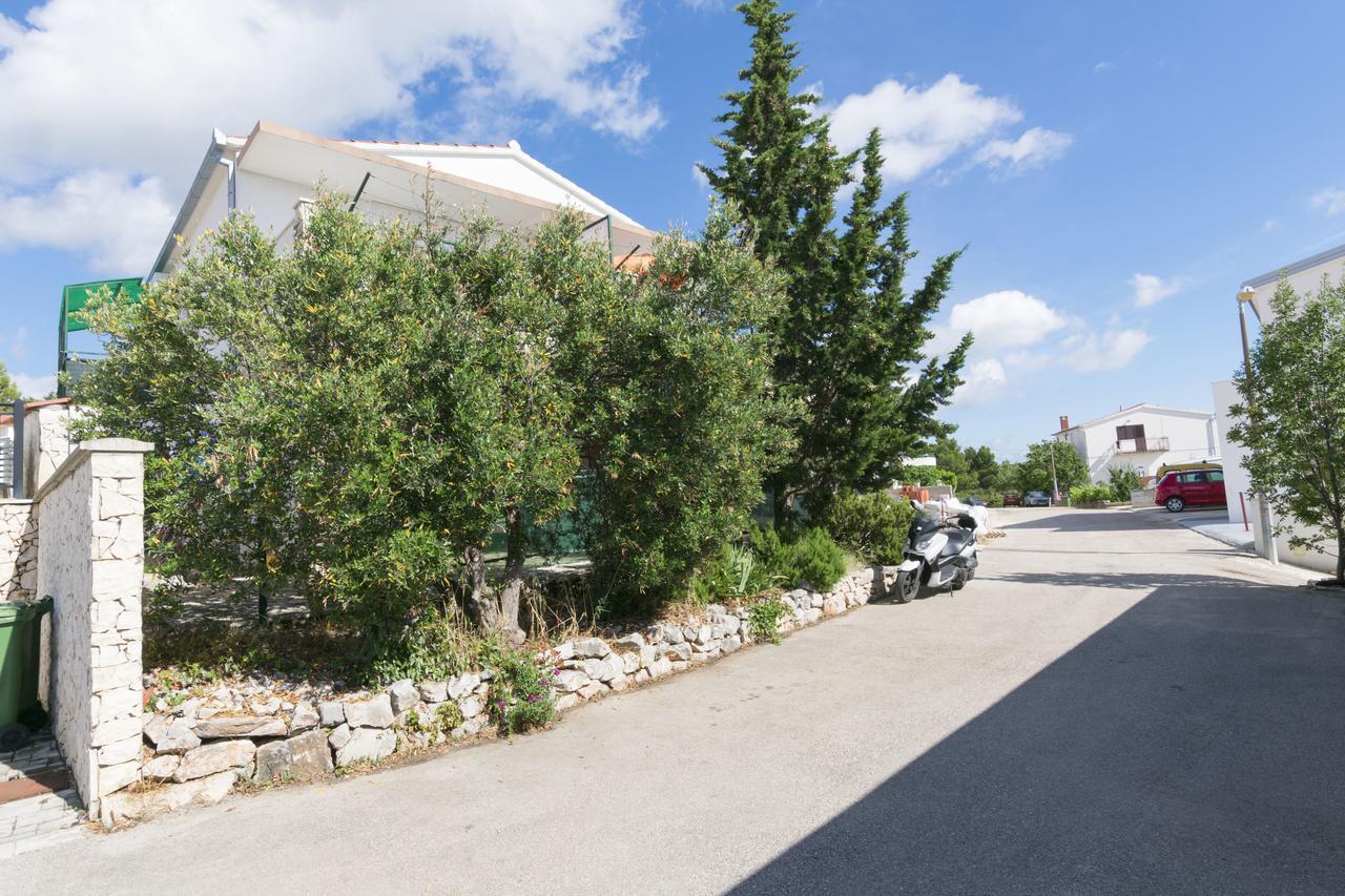 Apartments Ksenija Primošten Eksteriør billede