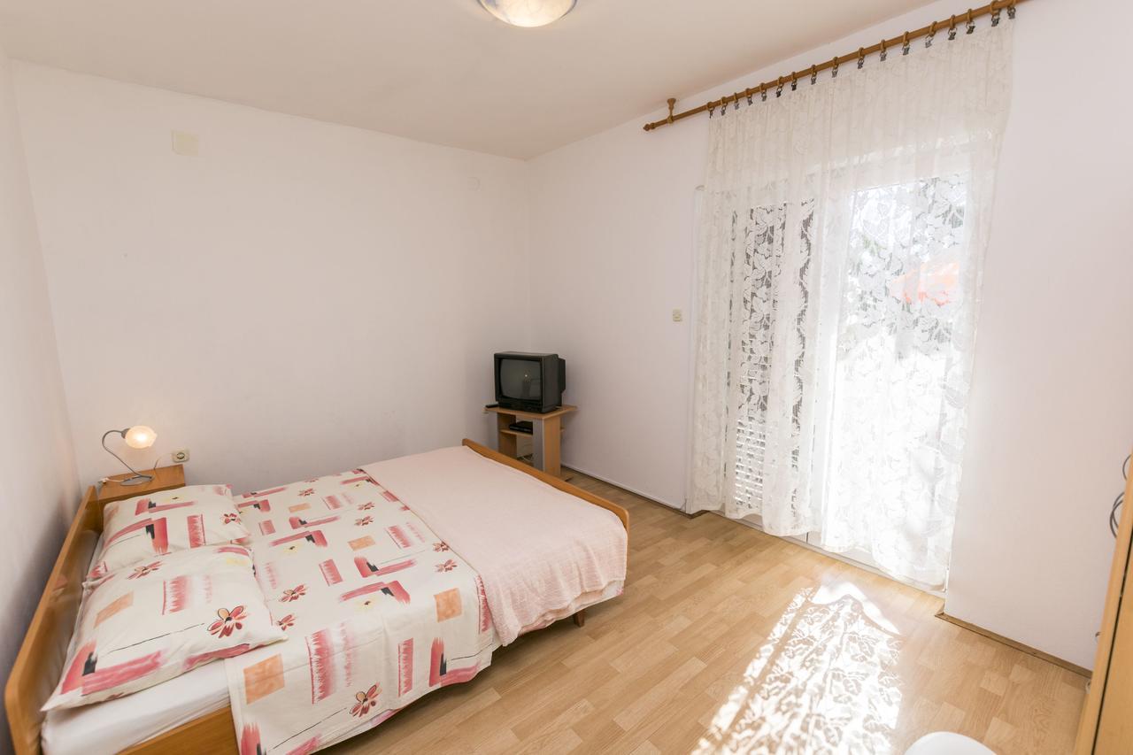 Apartments Ksenija Primošten Eksteriør billede