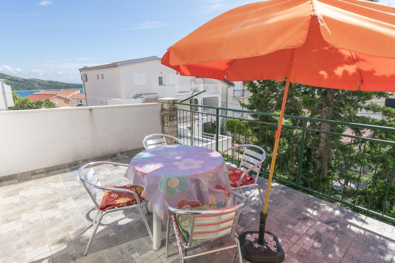 Apartments Ksenija Primošten Eksteriør billede